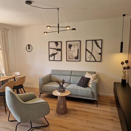 Haus Daut Fewo Mit Hallenbad 빌링겐 외부 사진