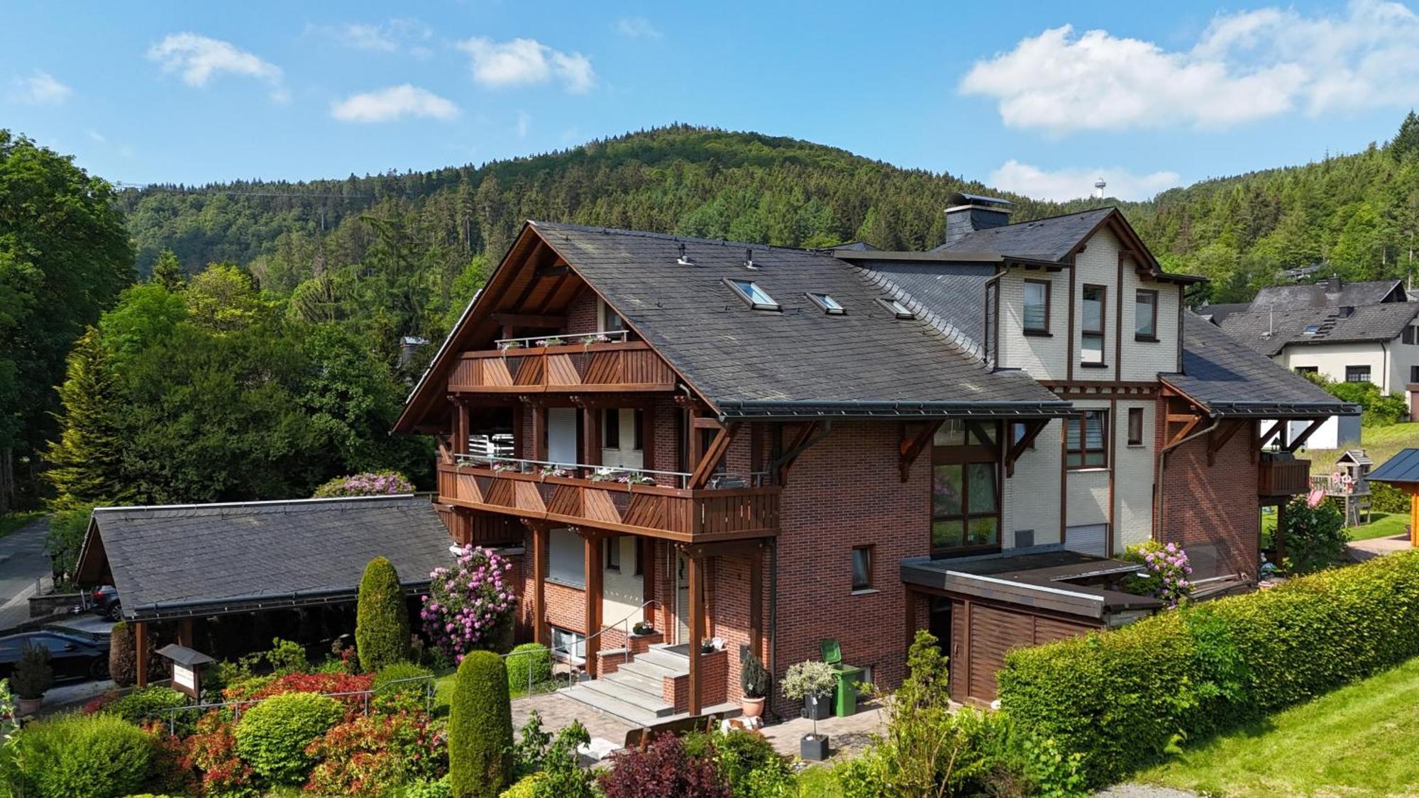 Haus Daut Fewo Mit Hallenbad 빌링겐 외부 사진